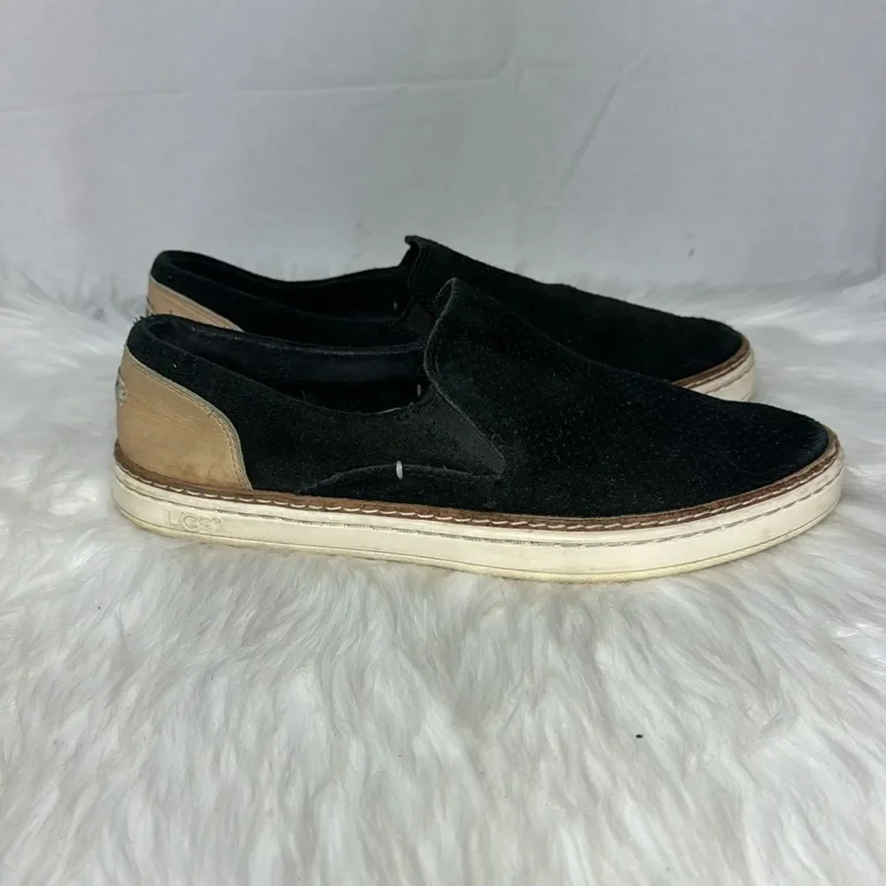 UGG Adley Perforated Suede Slip On‎ Sneakers Sz 7.5